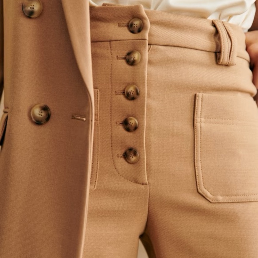 Sezane Tan High-Waisted Trousers - NWT - Us 2. See picture for dirt at bottom.